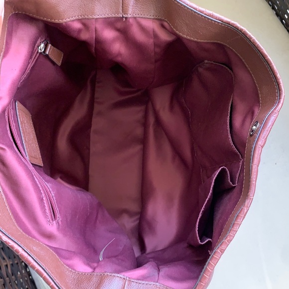 Coach Mocha Leather Shoulder Bag - Picture 7 of 16